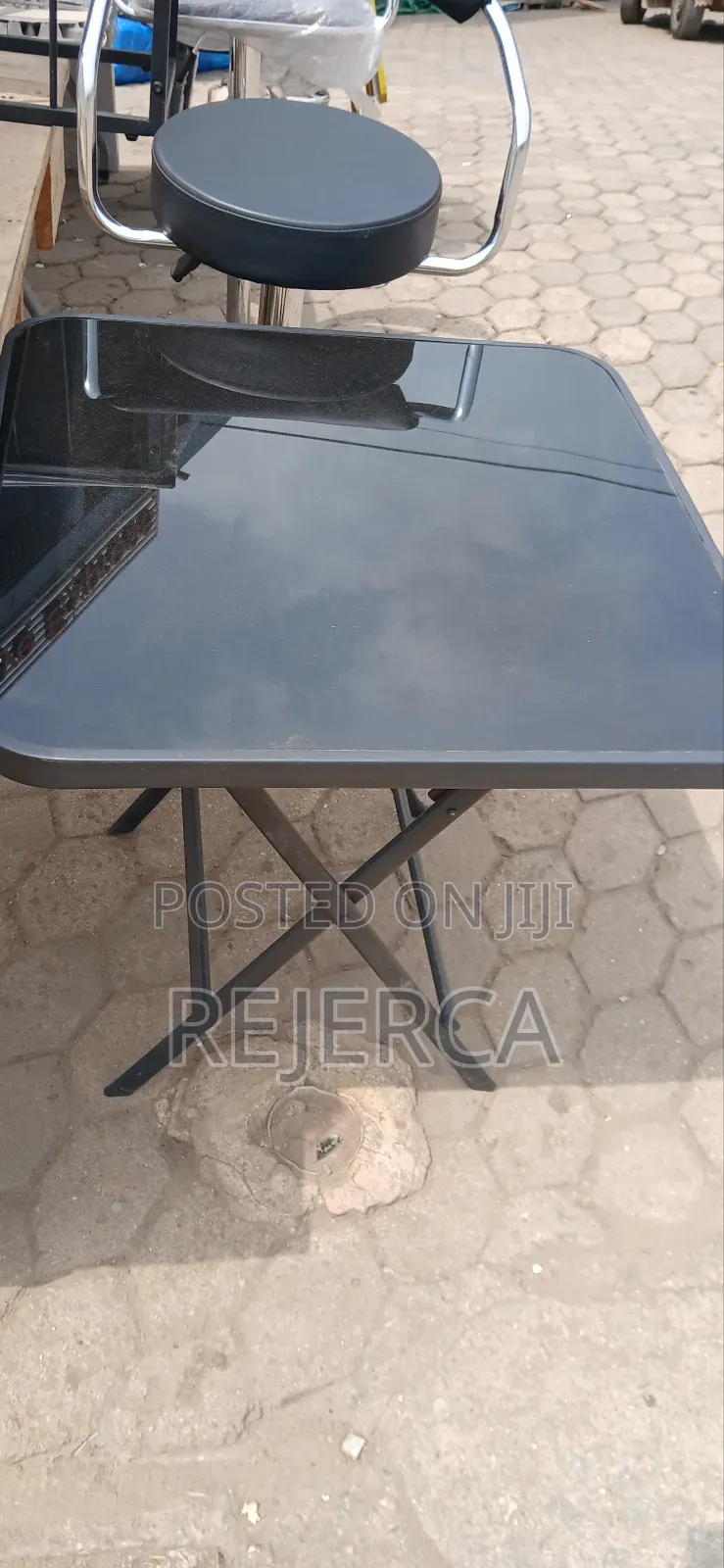 Foldable Table