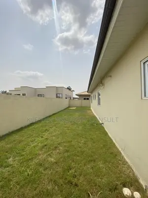 3bdrm House in Amrahia for sale
