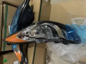 Hyundai Elantra 2011-2013 Headlights
