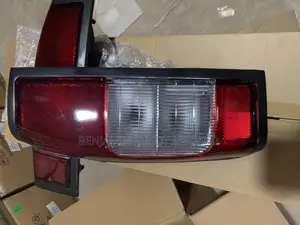 Nissan Hardbody 2005 Taillights