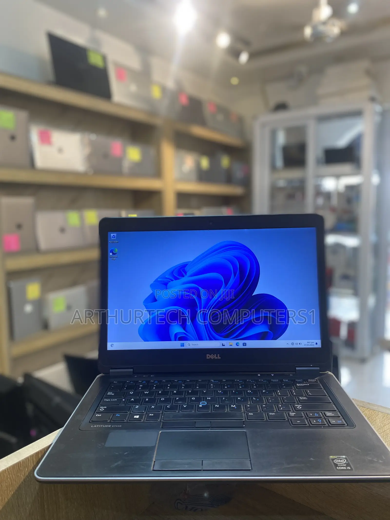 Laptop Dell Latitude E7450 8GB Intel Core I5 HDD 320GB