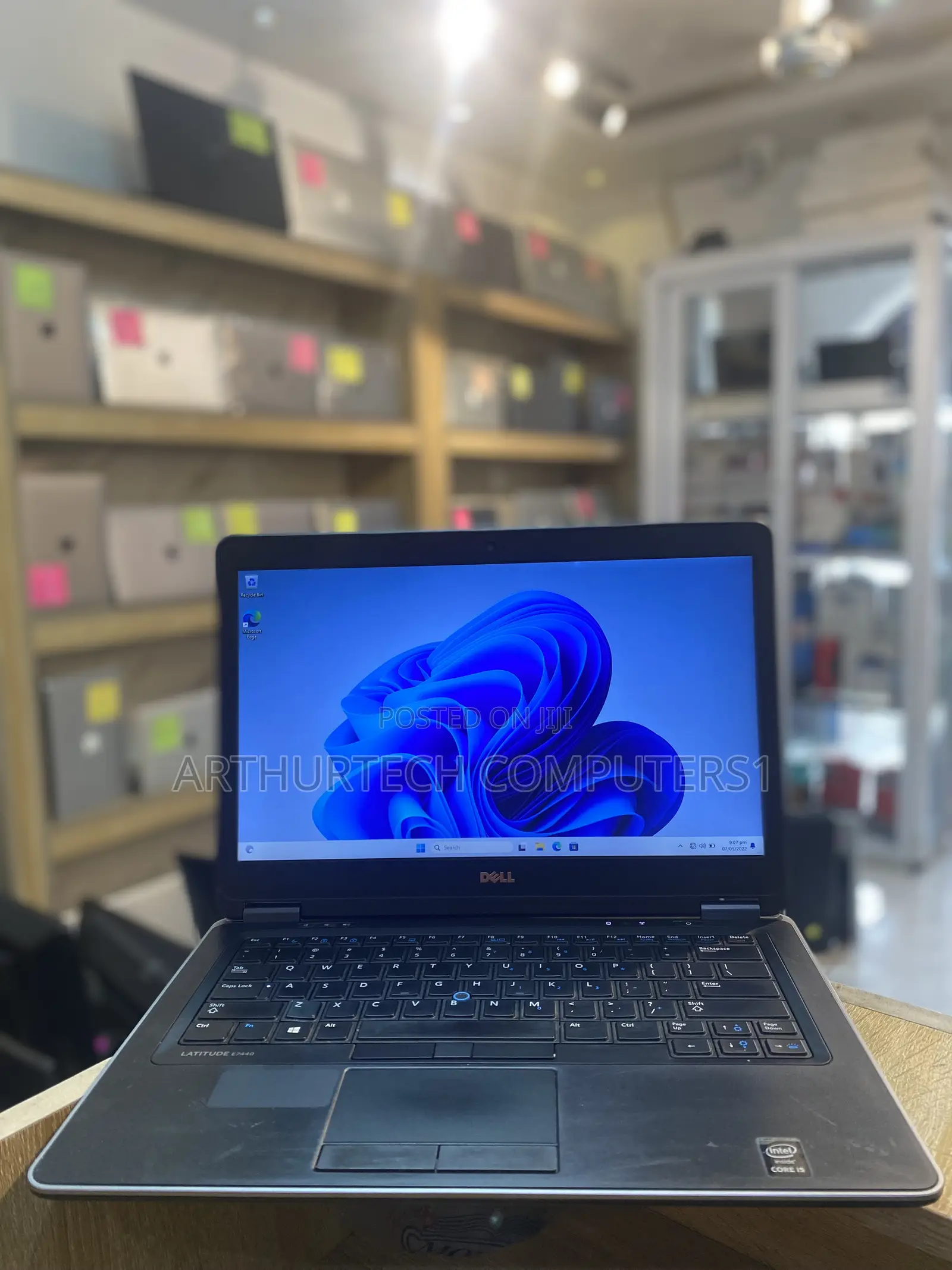 Laptop Dell Latitude E7450 8GB Intel Core I5 HDD 320GB