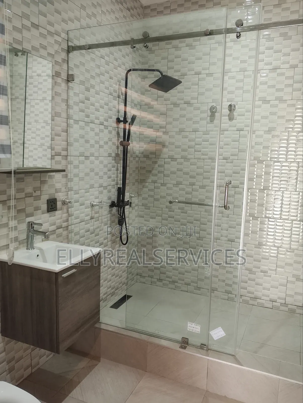 2bdrm Apartment in Ellyrealservices, Oyarifa for rent