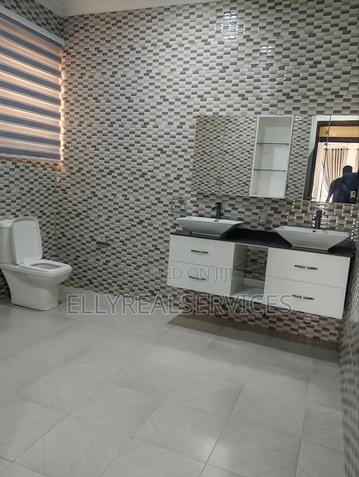 3bdrm Apartment in Ellyrealservices, Oyarifa for rent