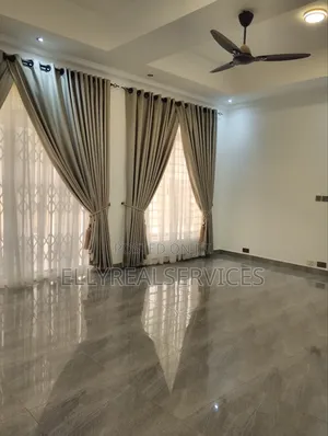 3bdrm Apartment in Ellyrealservices, Oyarifa for rent