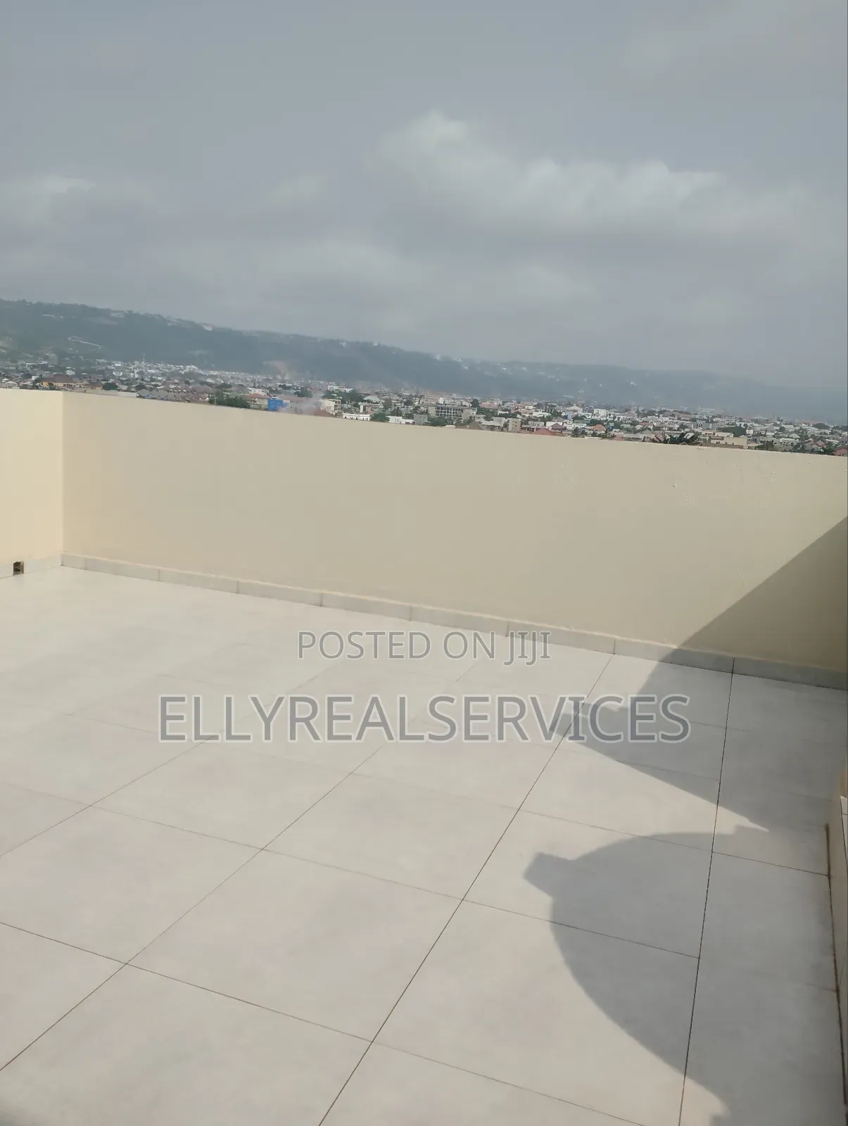 3bdrm Apartment in Ellyrealservices, Oyarifa for rent