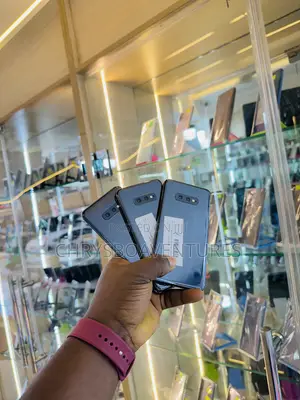 Samsung Galaxy S10e 128 GB Blue