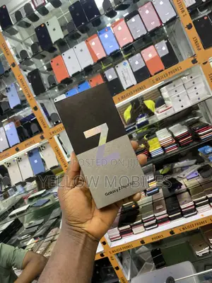 New Samsung Galaxy Z Flip 3 128 GB Black