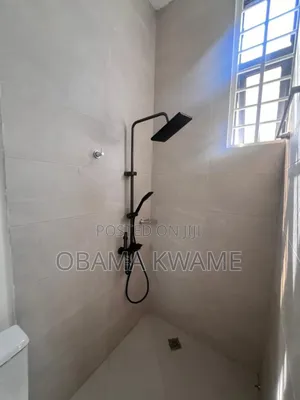 2bdrm House in Laryea Homes, Adjiriganor for sale