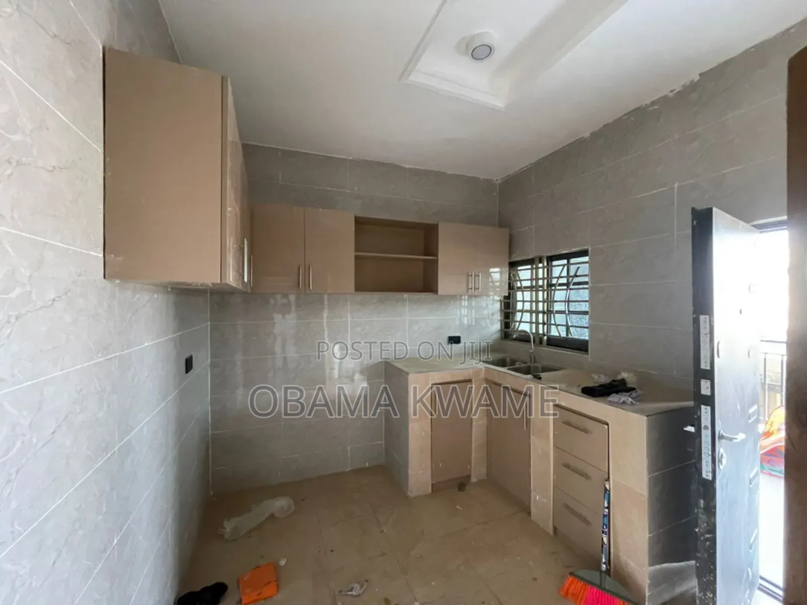 2bdrm House in Laryea Homes, Adjiriganor for sale