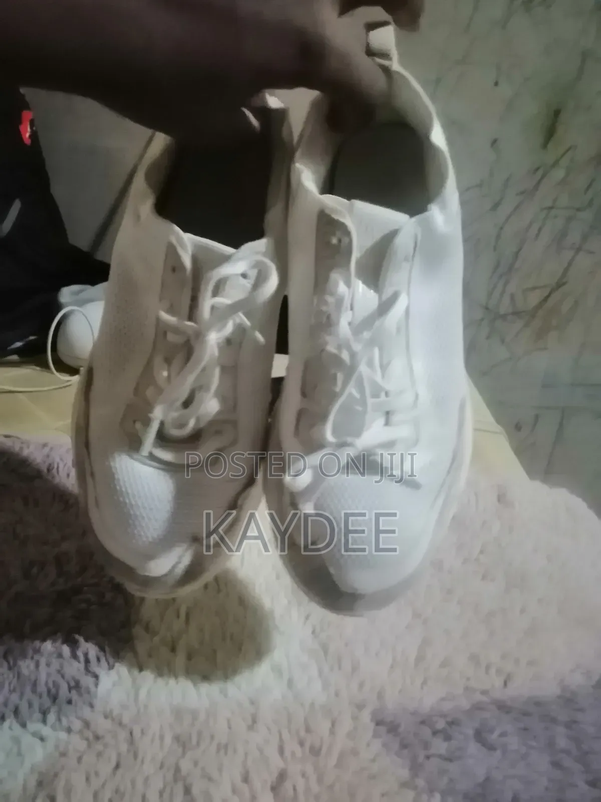 Hylo Sneaker