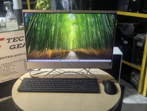 Desktop Computer HP 200 G4 All-in-One 8GB Intel Core I3 SSD 256GB