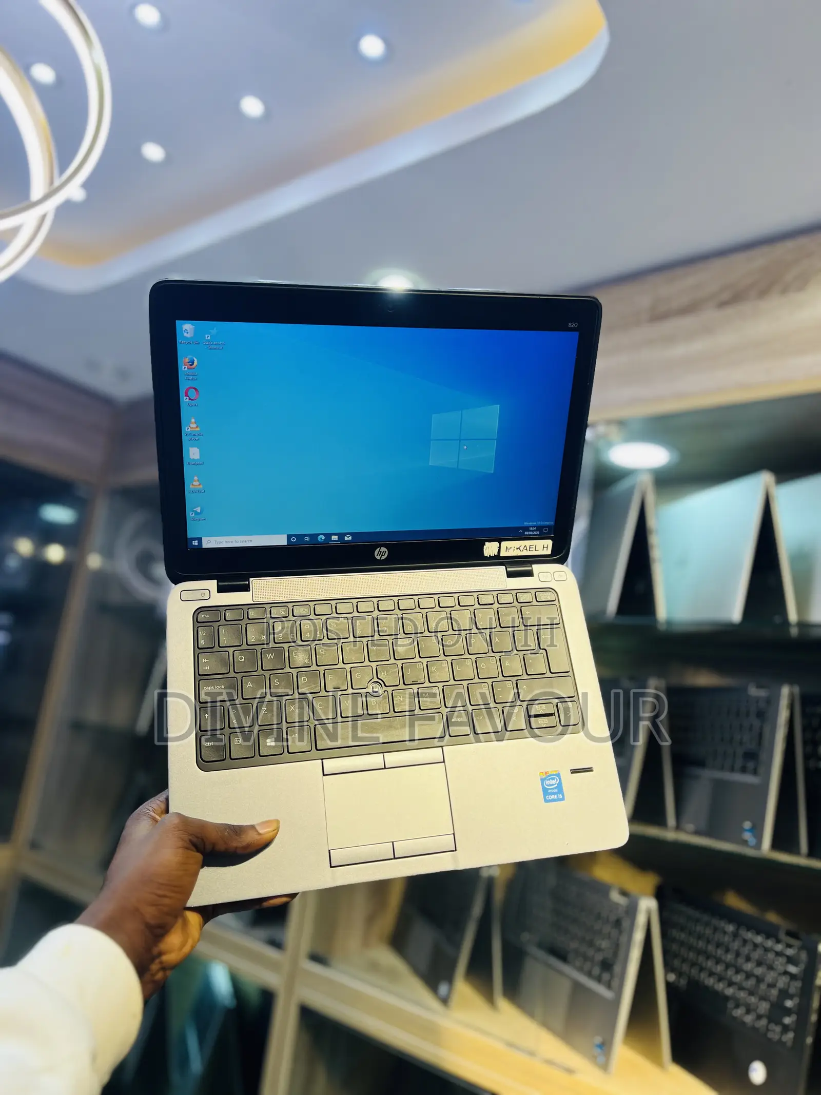Laptop HP EliteBook 820 G1 8GB Intel Core I5 SSD 128GB