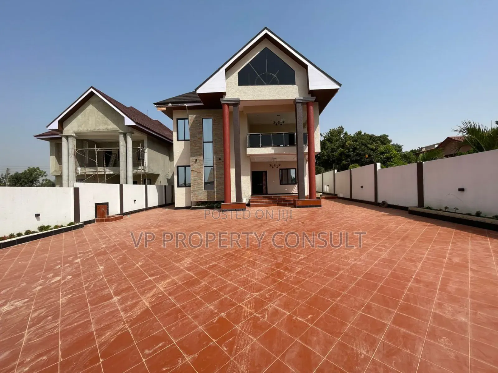 5bdrm House in Kumasi Metropolitan for sale
