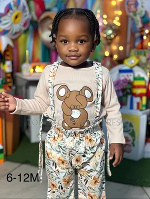 Beige Bear Top Floral Suspender Pants Baby Set (6–12 M)