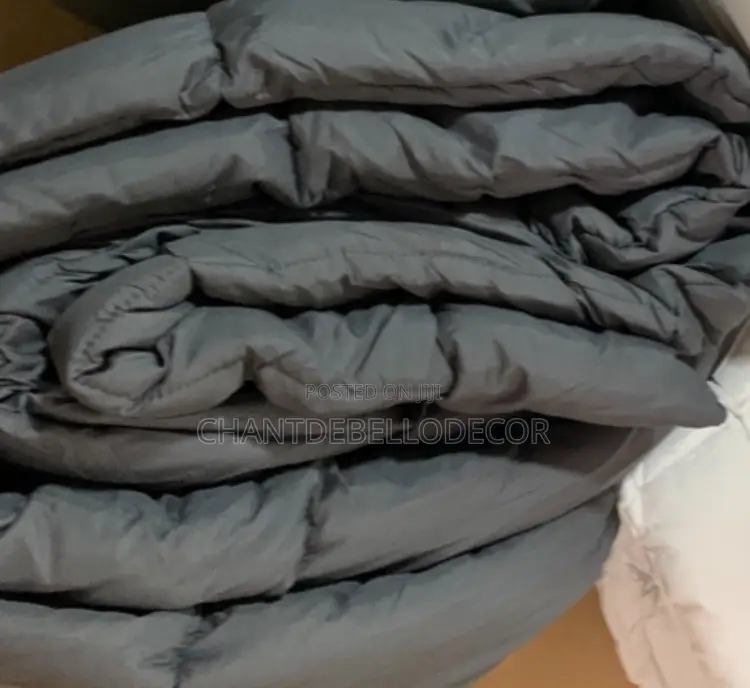 Ultra Soft All Season 7-piece King Size Removable And Reversible Duvet