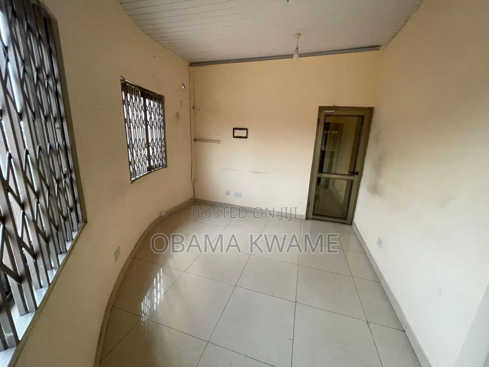 Warehouse; 384 Square Meters at $ 3500 Per Month.
