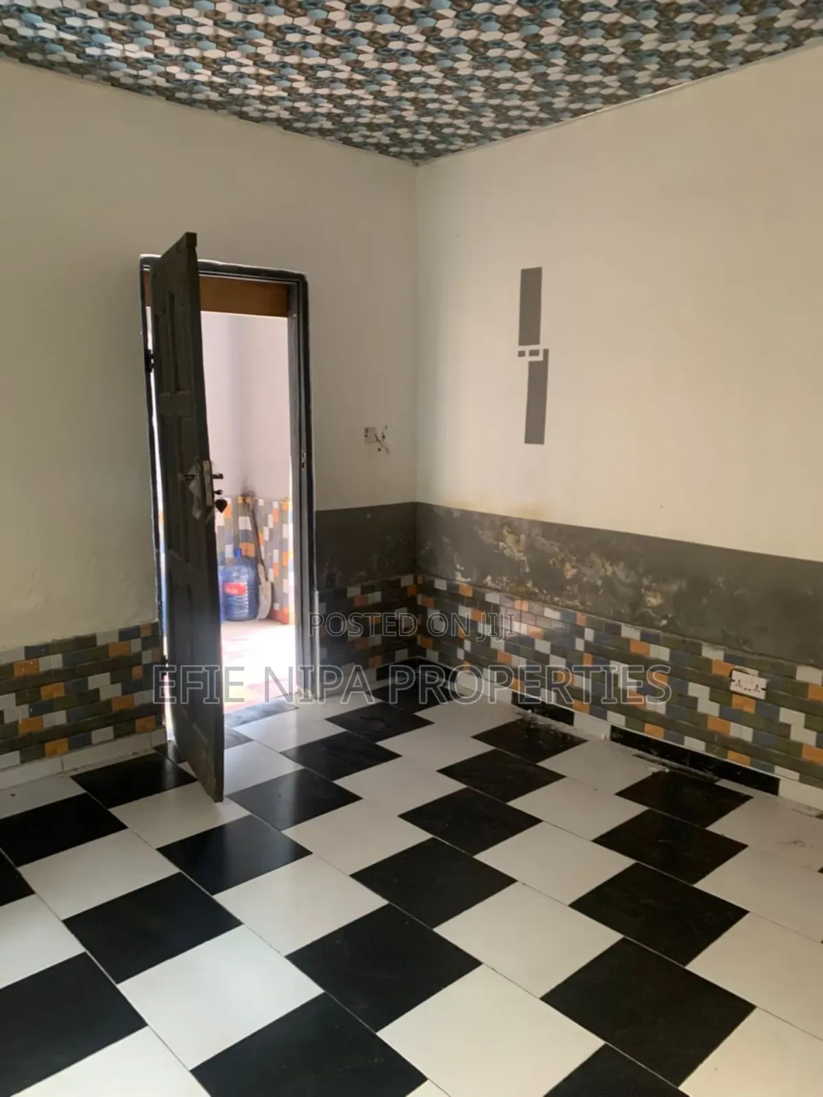 1bdrm Room & Parlour in Ablekuma for rent