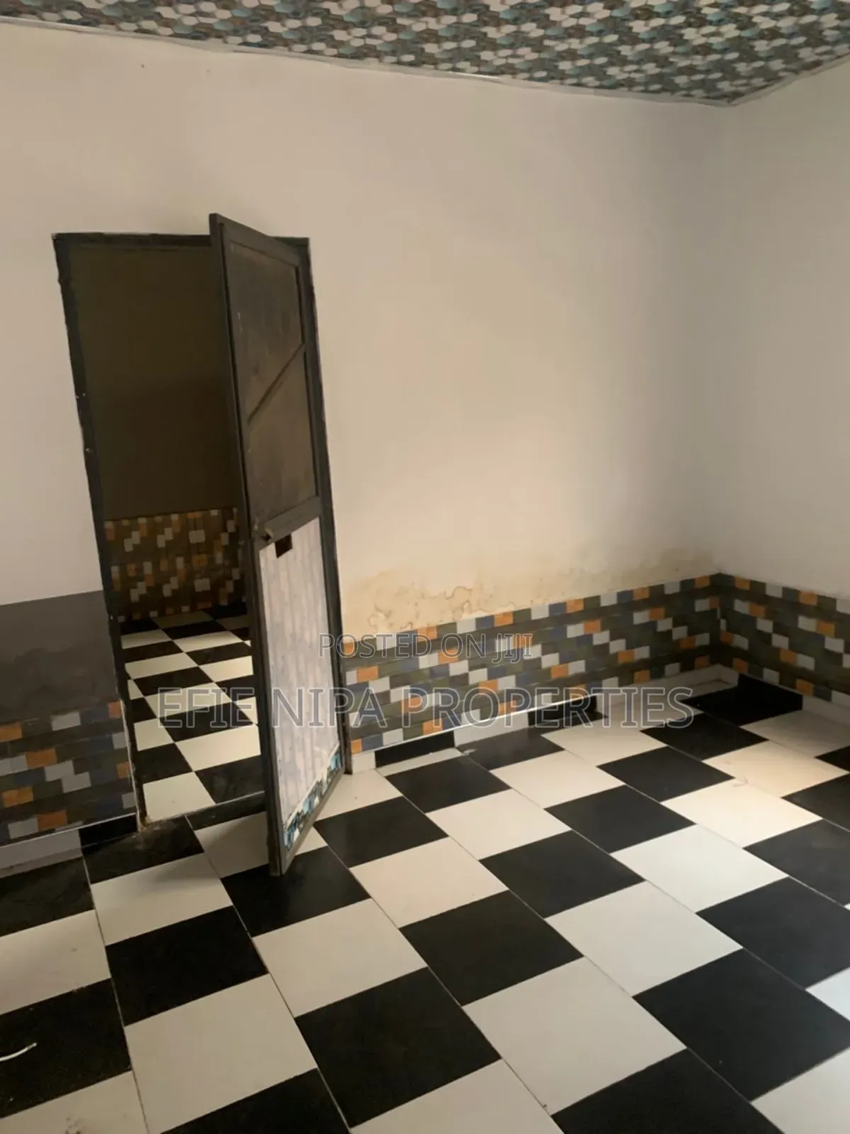 1bdrm Room & Parlour in Ablekuma for rent