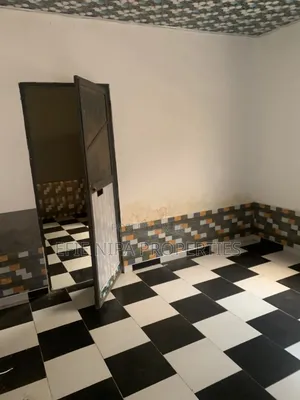 1bdrm Room & Parlour in Ablekuma for rent