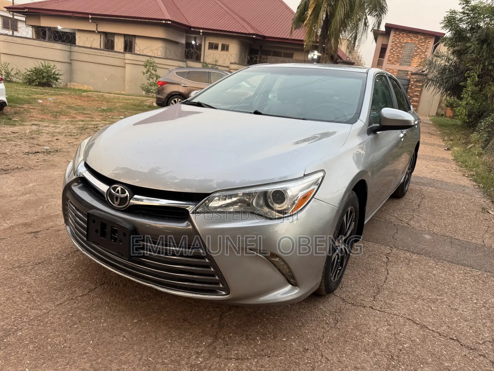 Toyota Camry 2017 Silver
