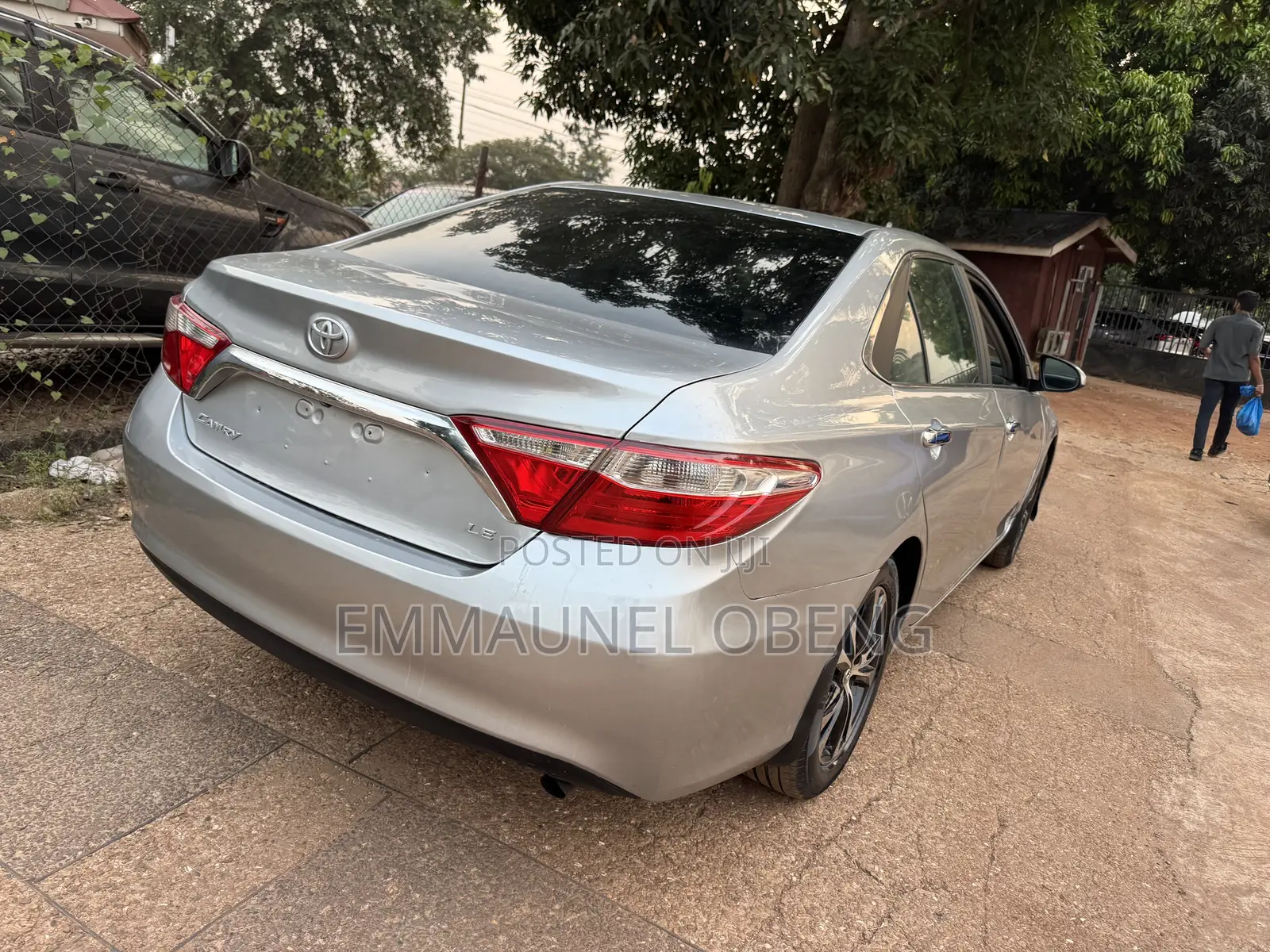Toyota Camry 2017 Silver