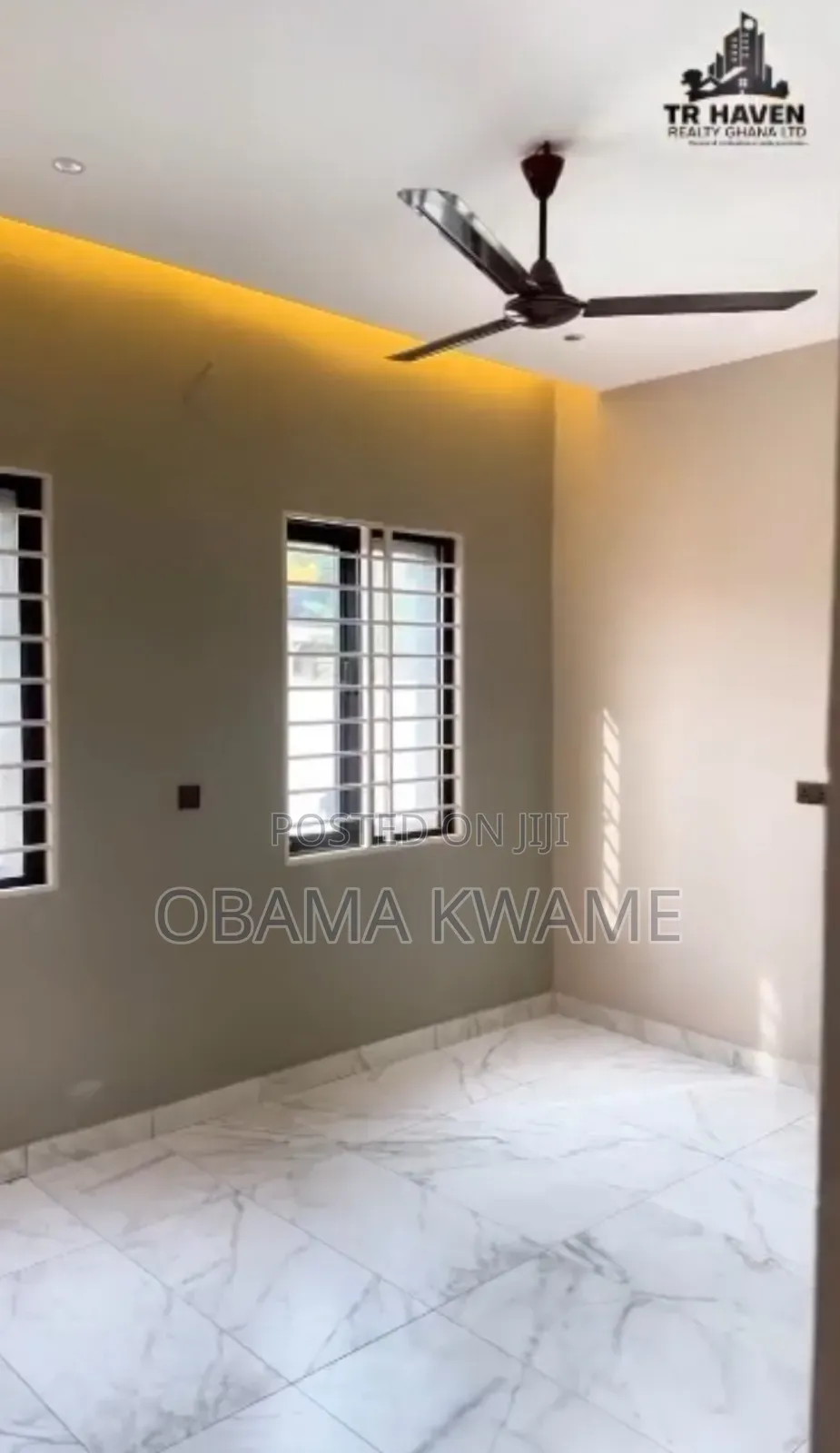 5bdrm House in Lake Side Estate for sale