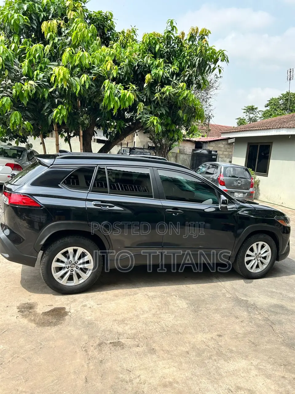 Toyota Corolla Cross 2.0 Petrol AWD 2022 Black