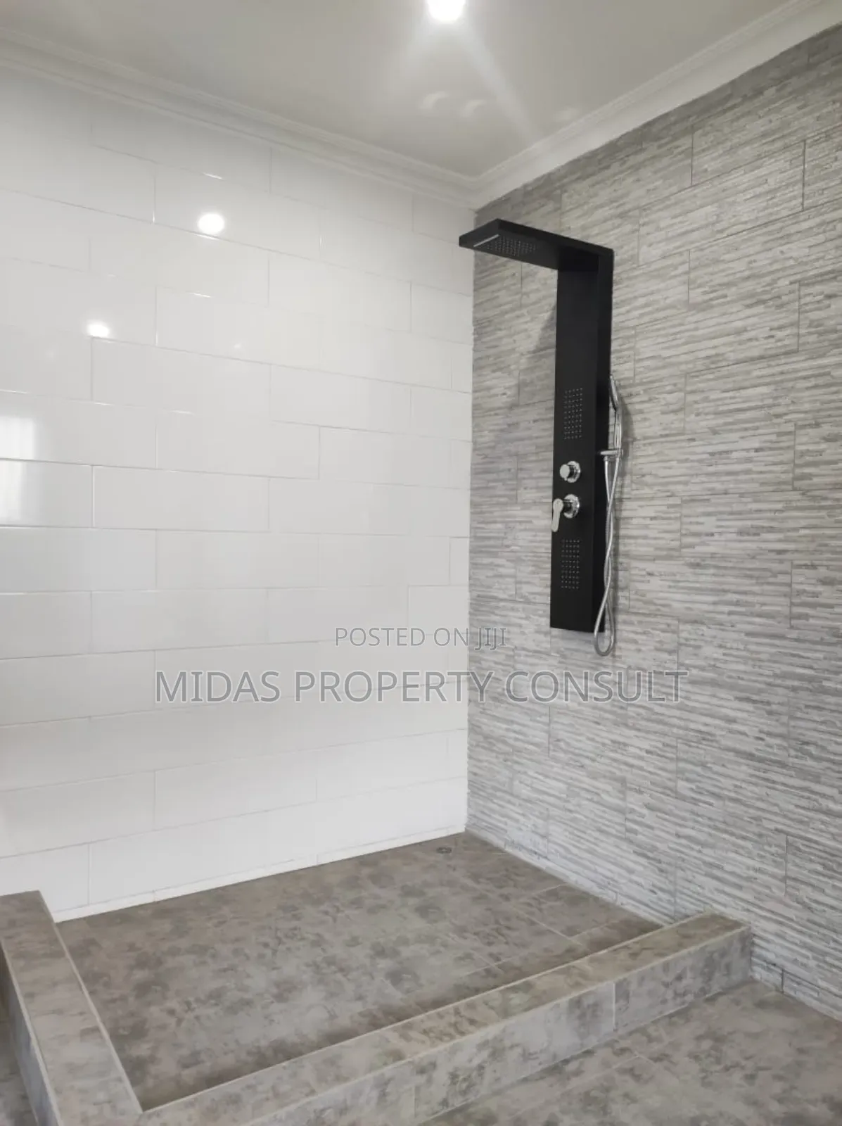 4bdrm House in Musuku, Kwabenya for sale