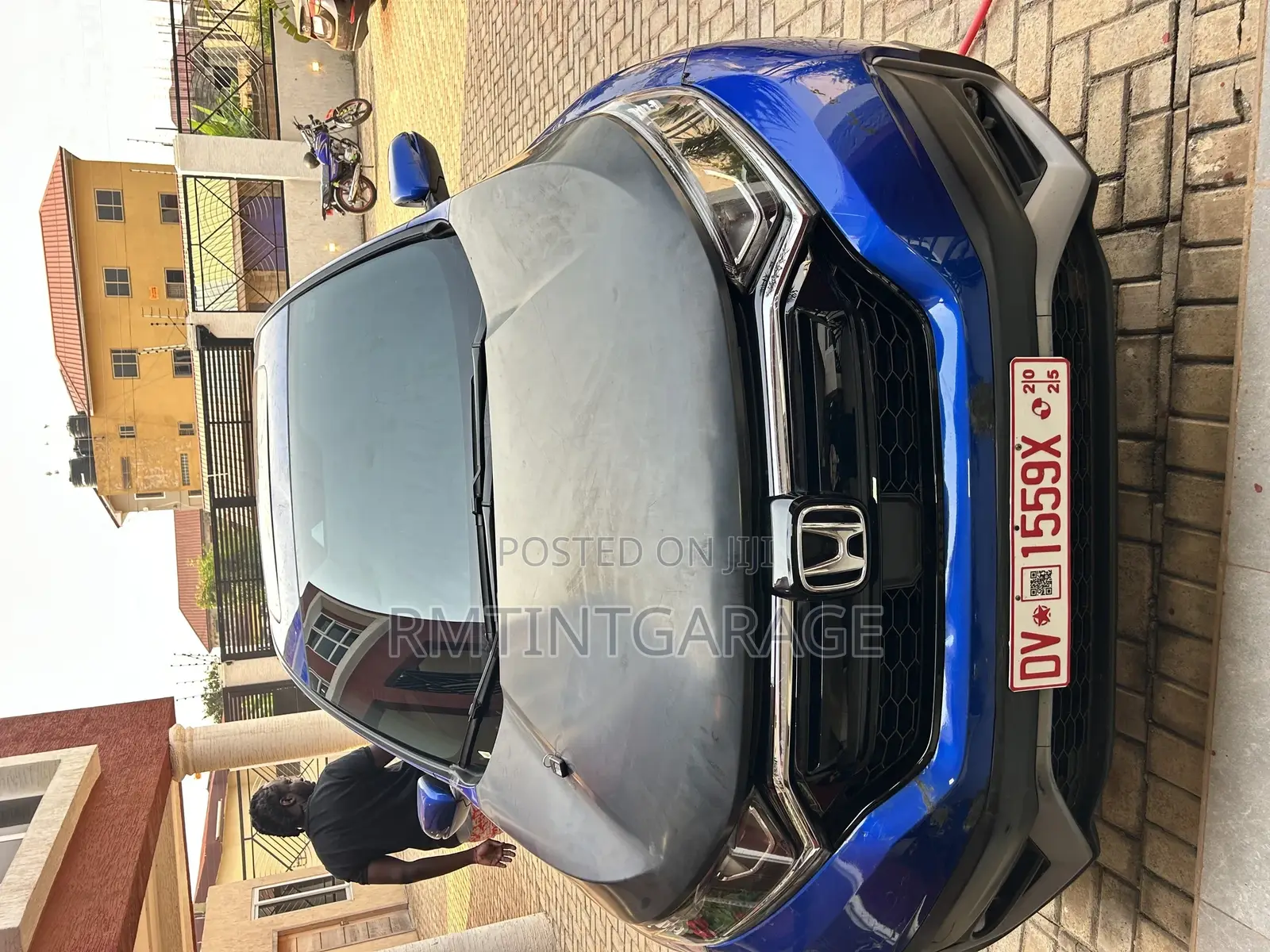 Nano Ceramic and Carbon Fiber Tint Installation