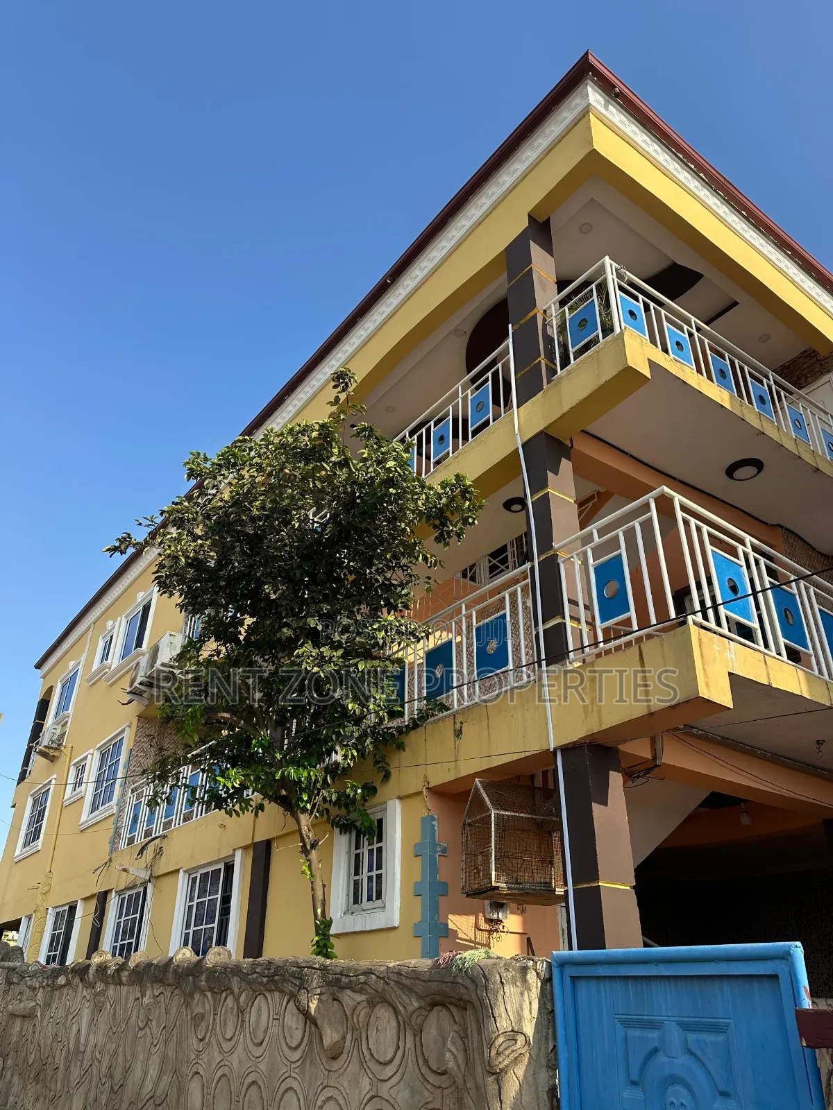 3bdrm Apartment in Achimota for rent