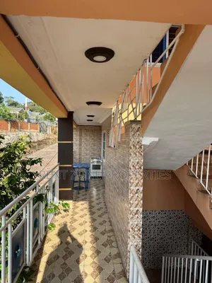 3bdrm Apartment in Achimota for rent