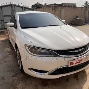 Chrysler 200 Limited 2015 White
