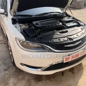 Chrysler 200 Limited 2015 White
