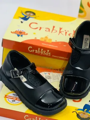 Beautiful Quality Kids Black Shoe, Girls
