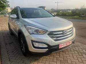 Hyundai Santa Fe SE AWD 2016 Silver