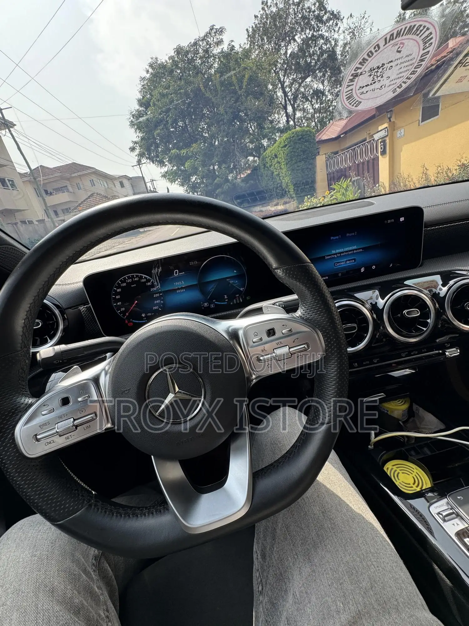 Mercedes-Benz 200 2019 Black