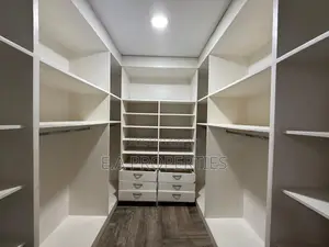 Furnished 5bdrm House in E A Properties, American House for sale