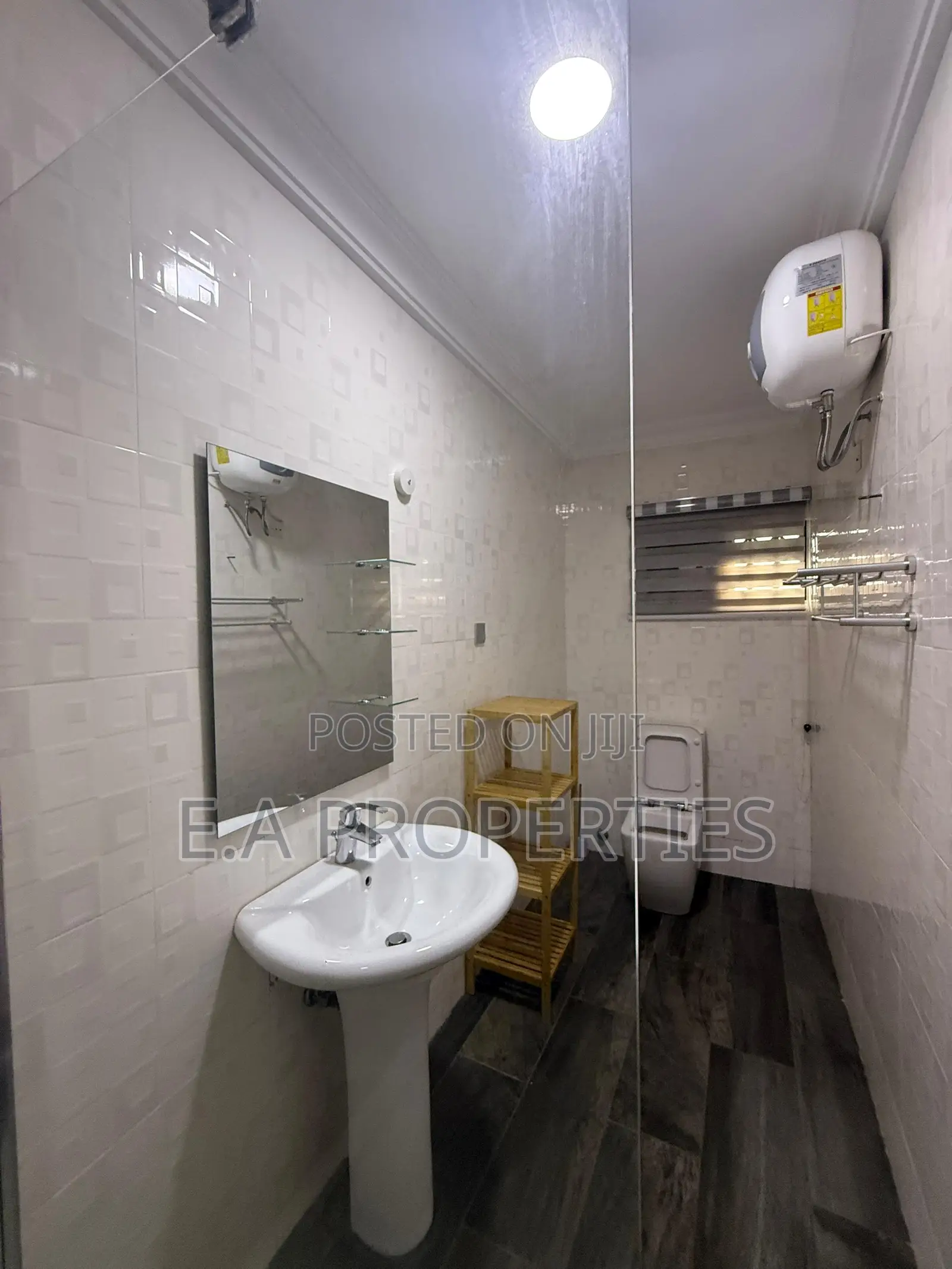 Furnished 5bdrm House in E A Properties, American House for sale