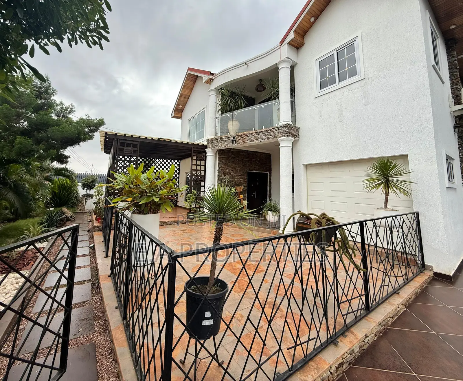 Furnished 5bdrm House in E A Properties, American House for sale