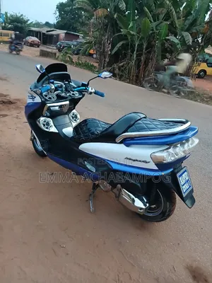 Yamaha Majesty 2025 Blue