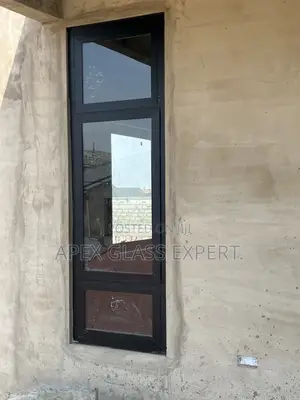 Awning Window With Top and Bottom Fixed.