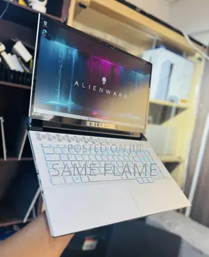 Laptop Alienware M17x R2 16GB Intel Core I7 SSD 512GB