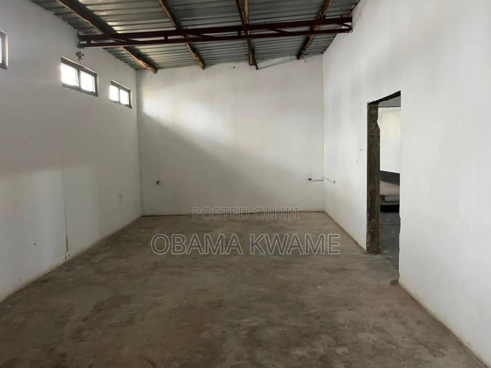 300 SQM Warehouse for Rent at Adjiringanor