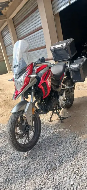 Honda CB 2020 Red