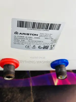 Water Heater 30 Litres Italy_ Ariston Water Heater 30 Litres