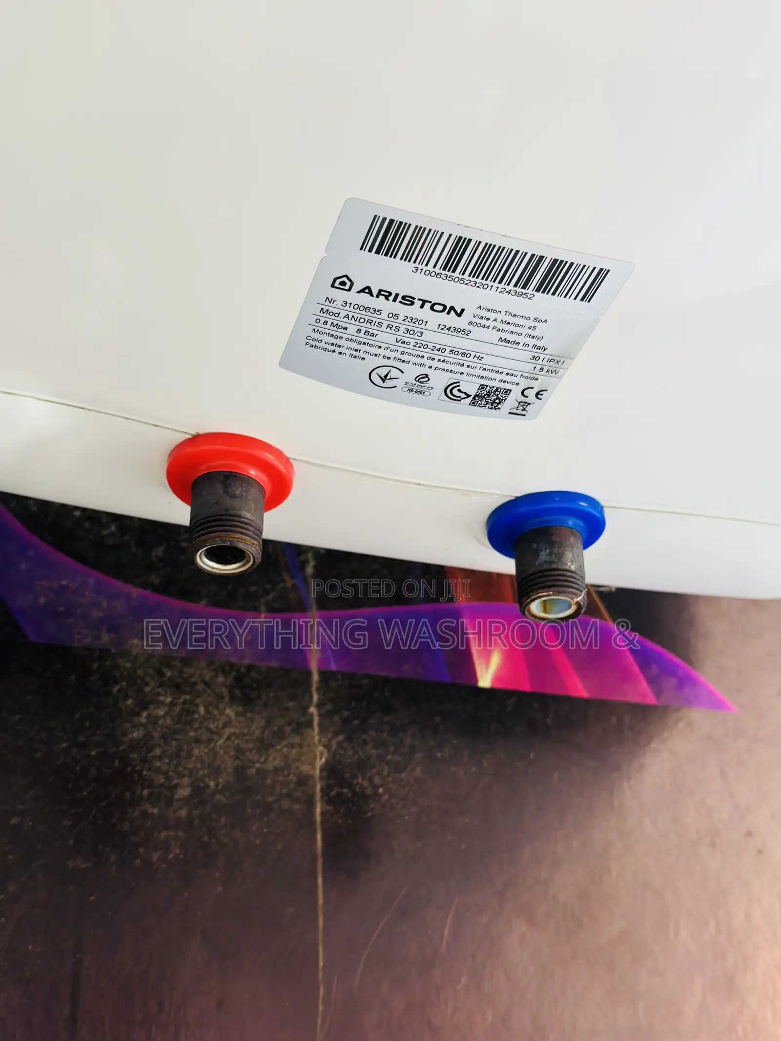 Water Heater 30 Litres Italy_ Ariston Water Heater 30 Litres