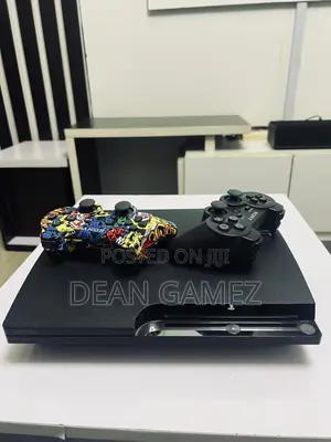 Ps3 Slim Comes With 9 Good Games and Accessories