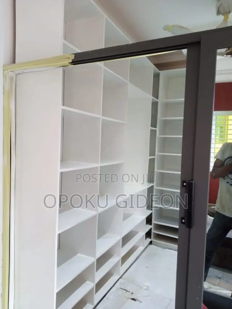 4bdrm House in Ablekuma, Olebu for sale