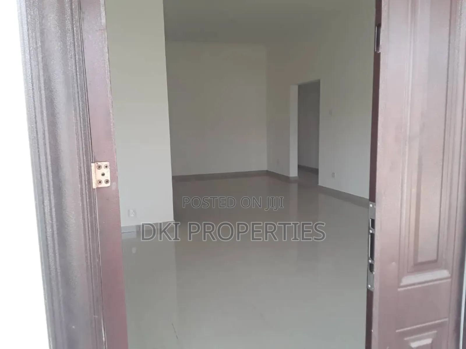 3bdrm Apartment in Dki Properties, Valley View Area for rent